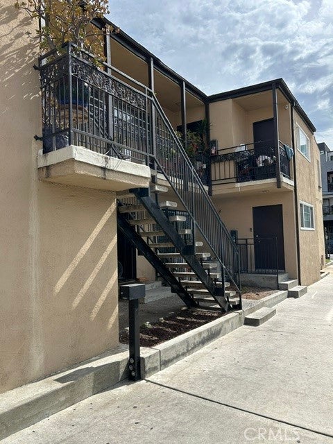 2507 W 4th