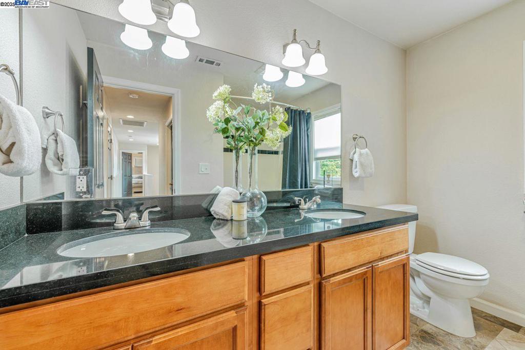 OLD MARTINEZ - Residential