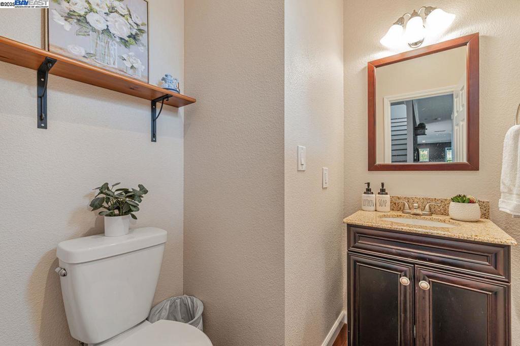 OLD MARTINEZ - Residential