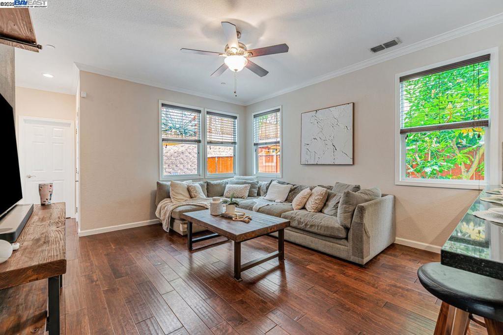 OLD MARTINEZ - Residential