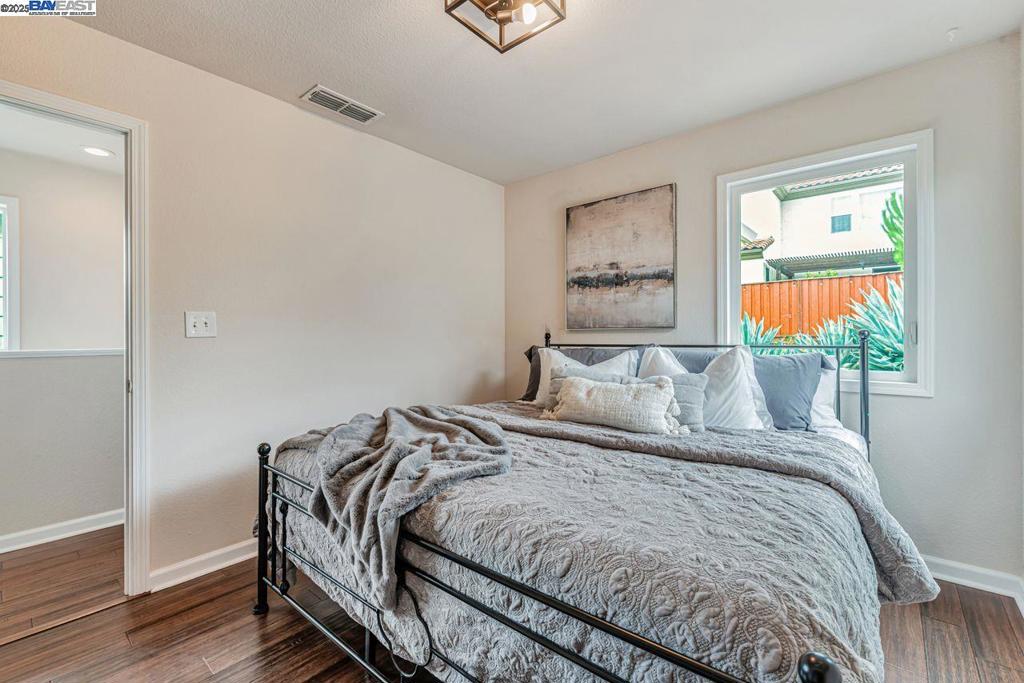 OLD MARTINEZ - Residential