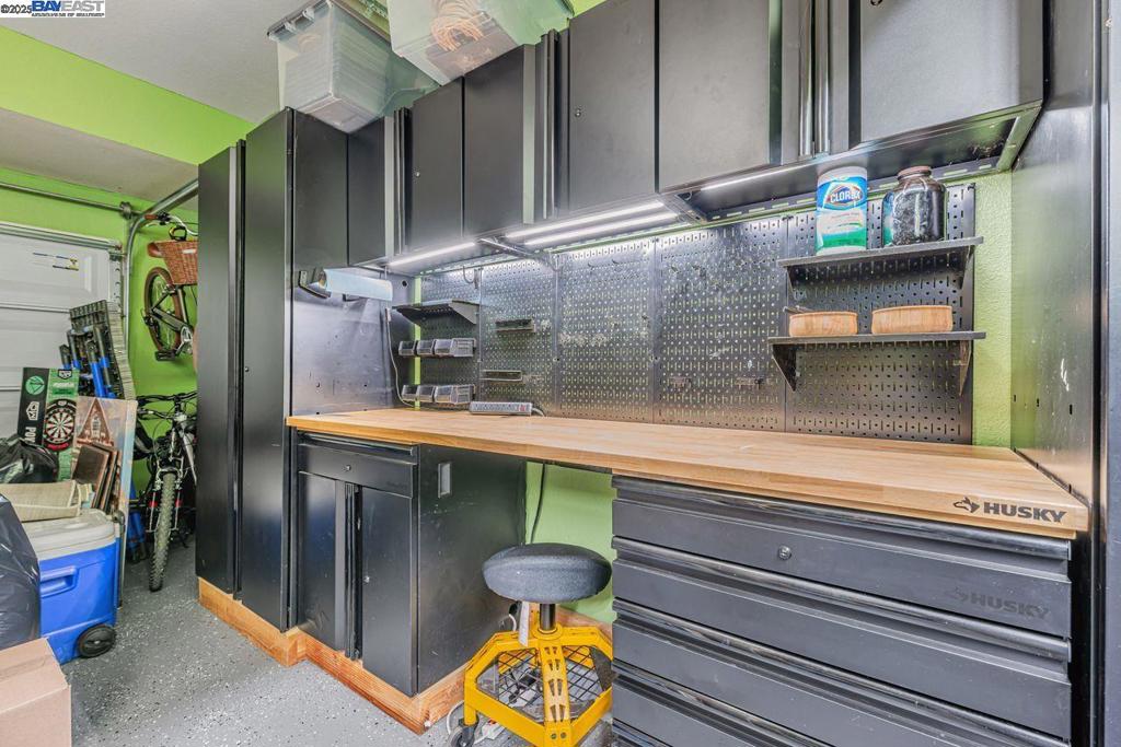 OLD MARTINEZ - Residential