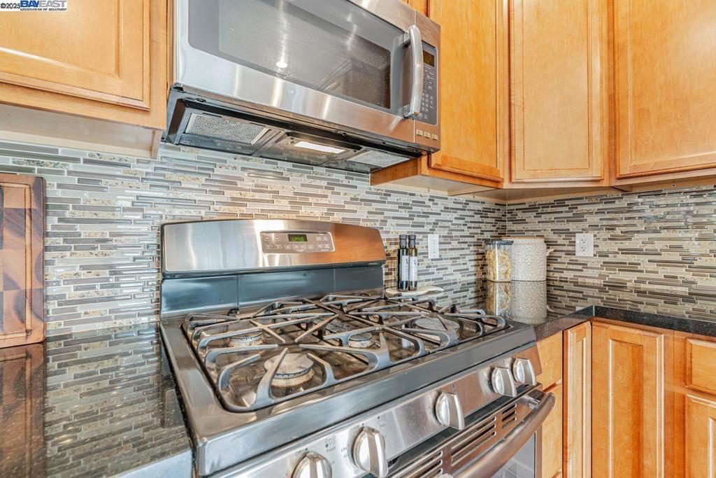 OLD MARTINEZ - Residential