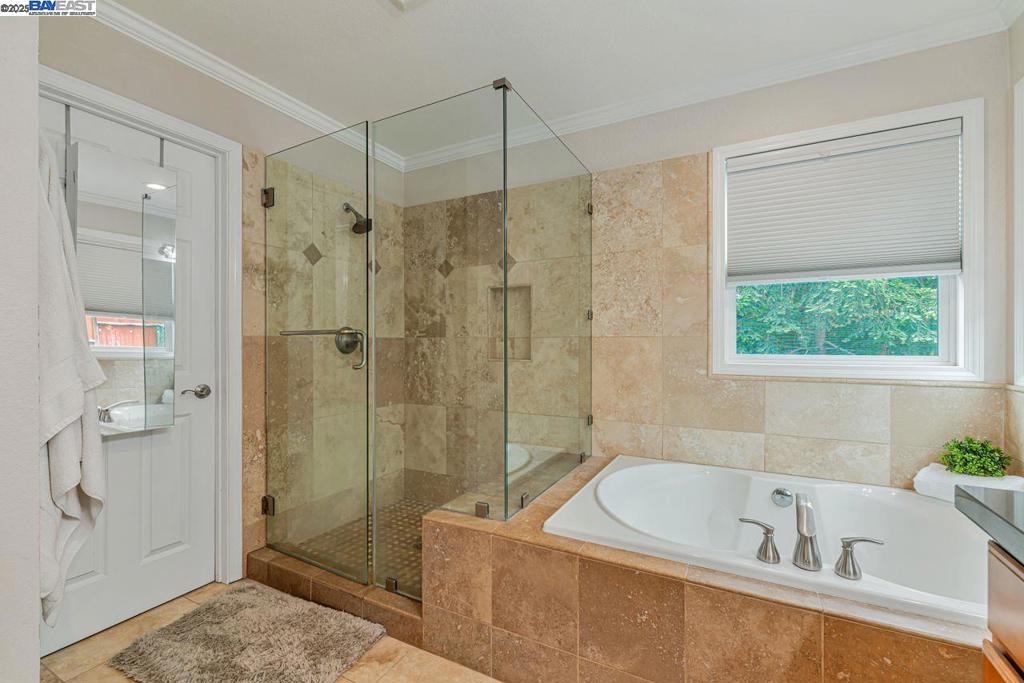 OLD MARTINEZ - Residential