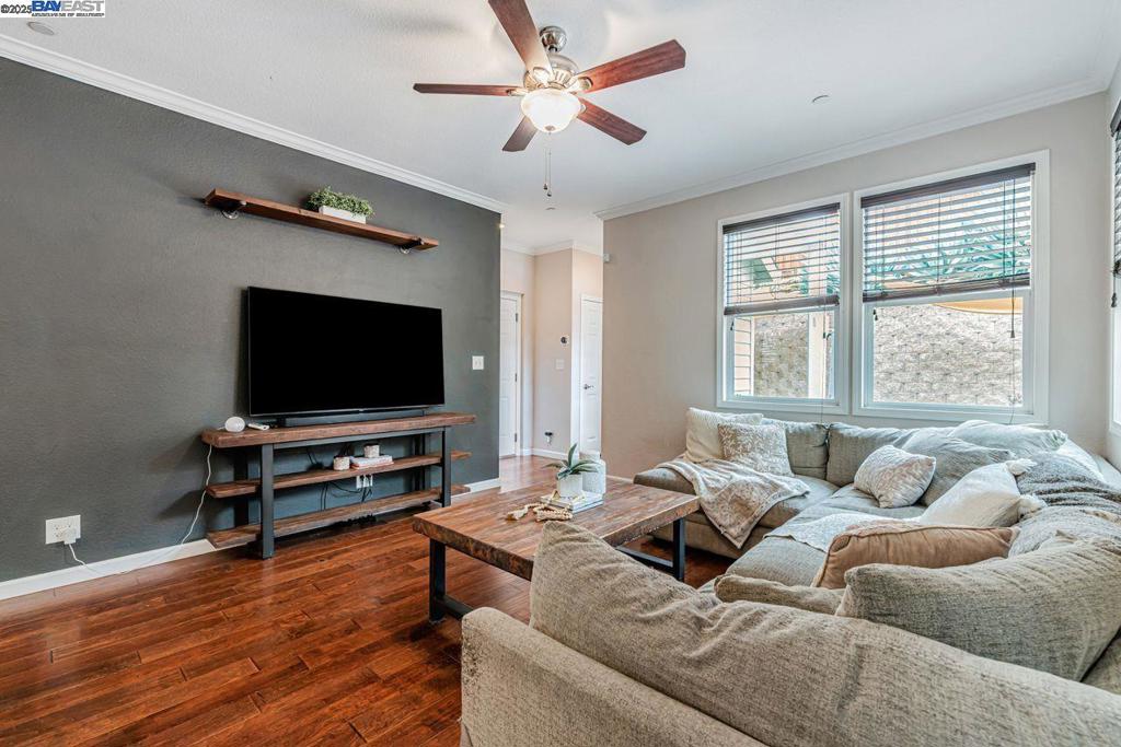 OLD MARTINEZ - Residential