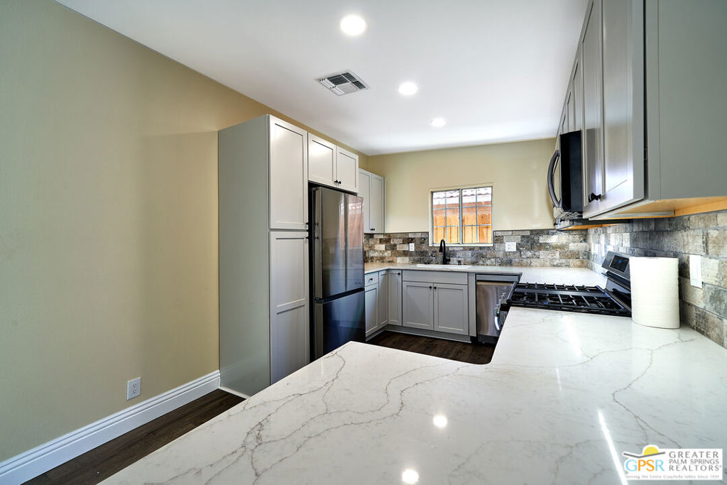 La Quinta Cove - Residential Lease