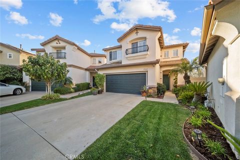 Photo of 27641 Atlas Lane, Canyon Country, CA 91351 (MLS # SR26049542)