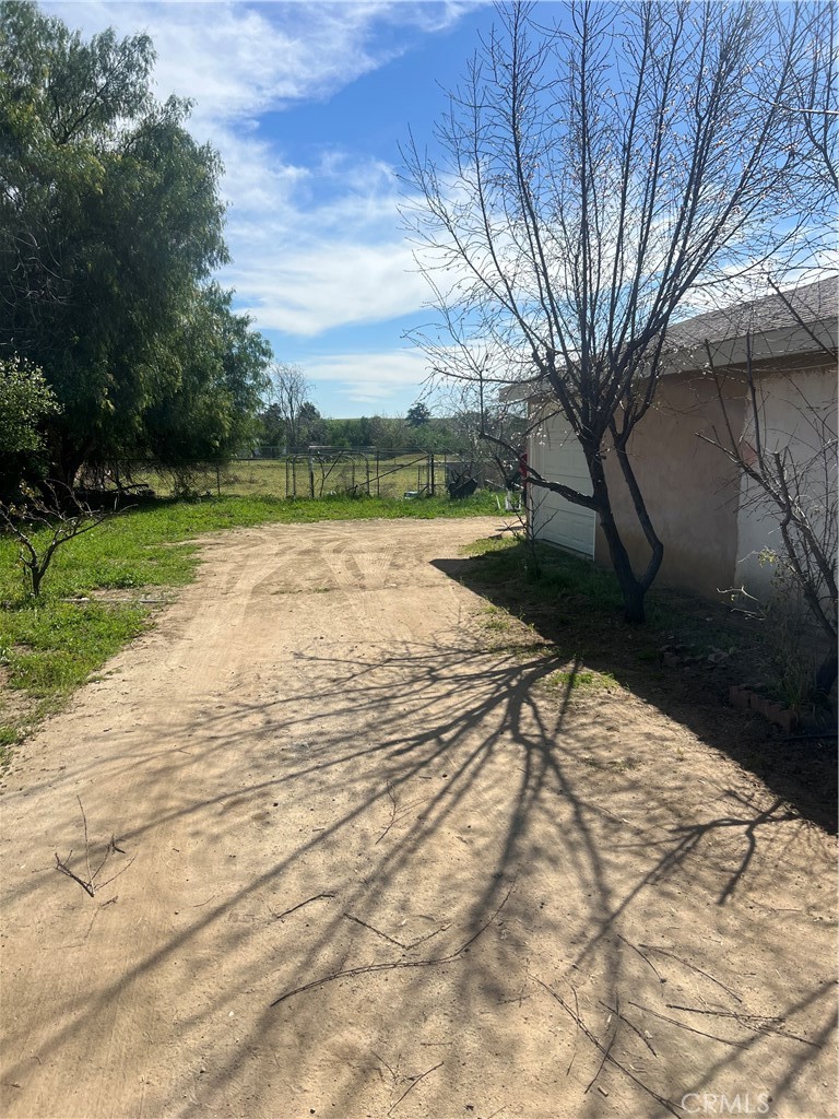 32857 Avenue Avenue E