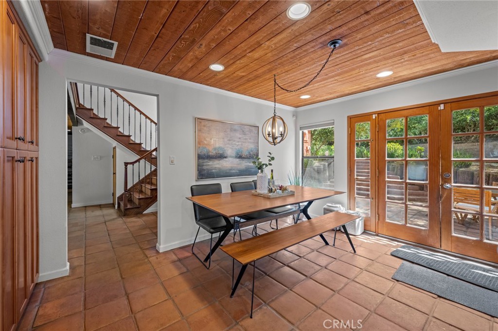 1544 Avohill Drive
