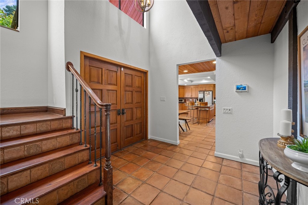 1544 Avohill Drive