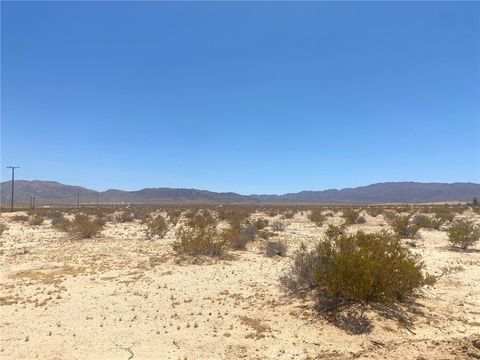 Photo of 0 Mojave, 29 Palms, CA 92277 (MLS # OC26142180)