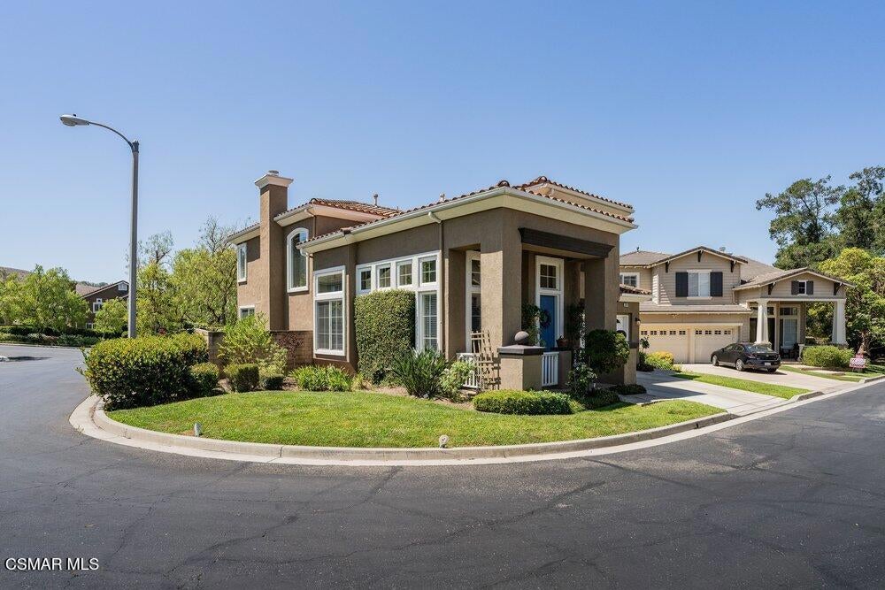 2609 Capella Way