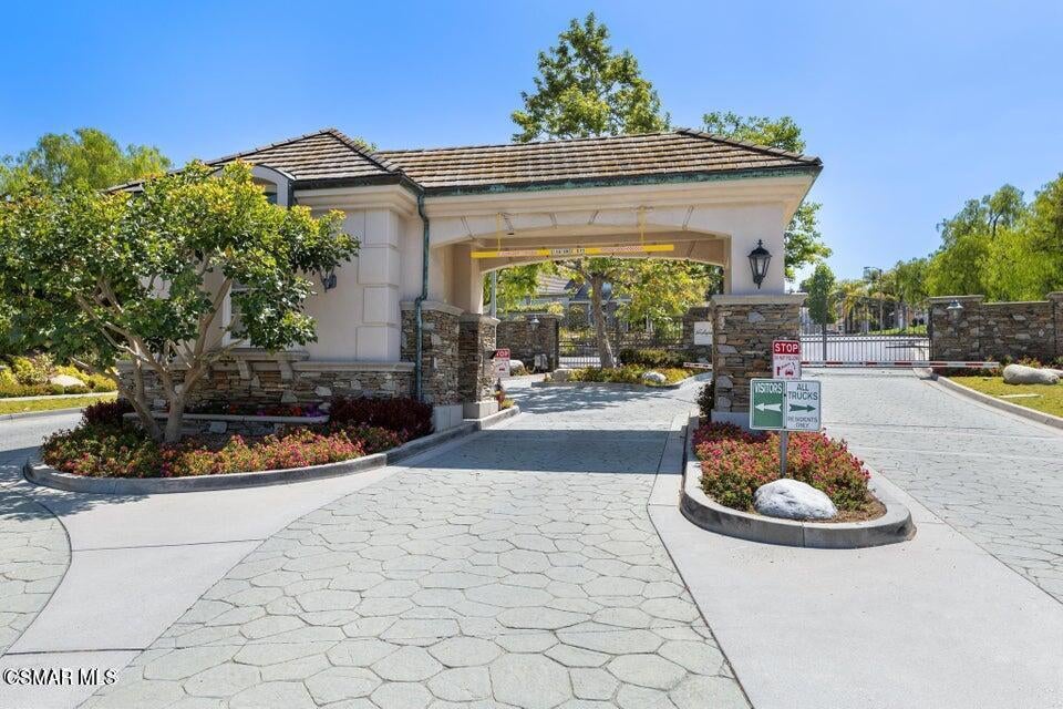 2609 Capella Way