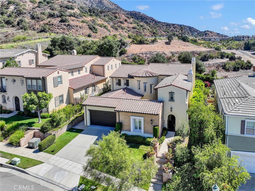 510 E. Viewcrest