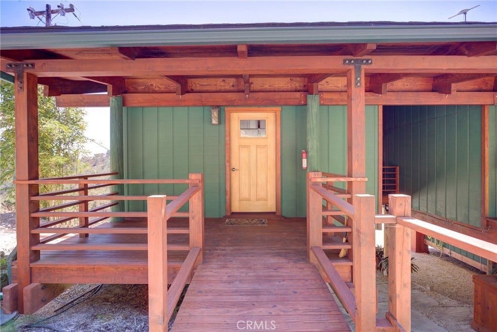 1615 Bee Canyon Road