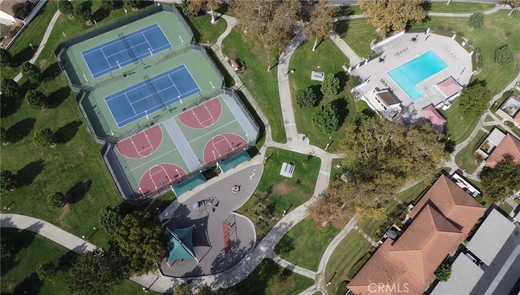 Laurelwood Townhomes (LTH) - Residential