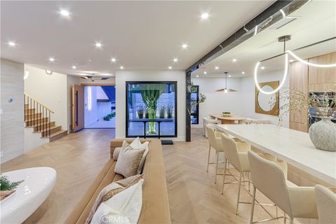 26582 Espalter Mission Viejo CA 92691