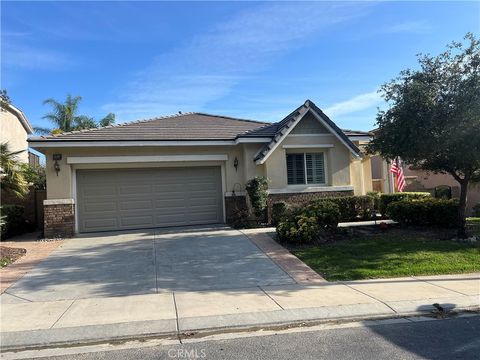 Photo of 26559 Chamomile St, Murrieta, CA 92562 (MLS # SW26077776)