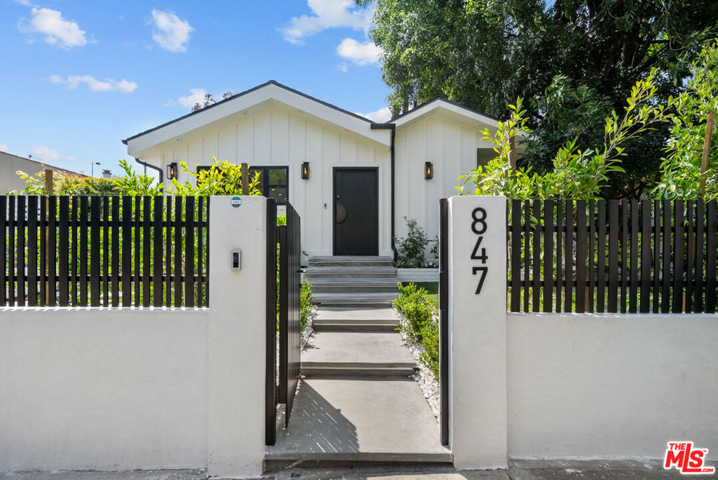 847 Huntley Drive
