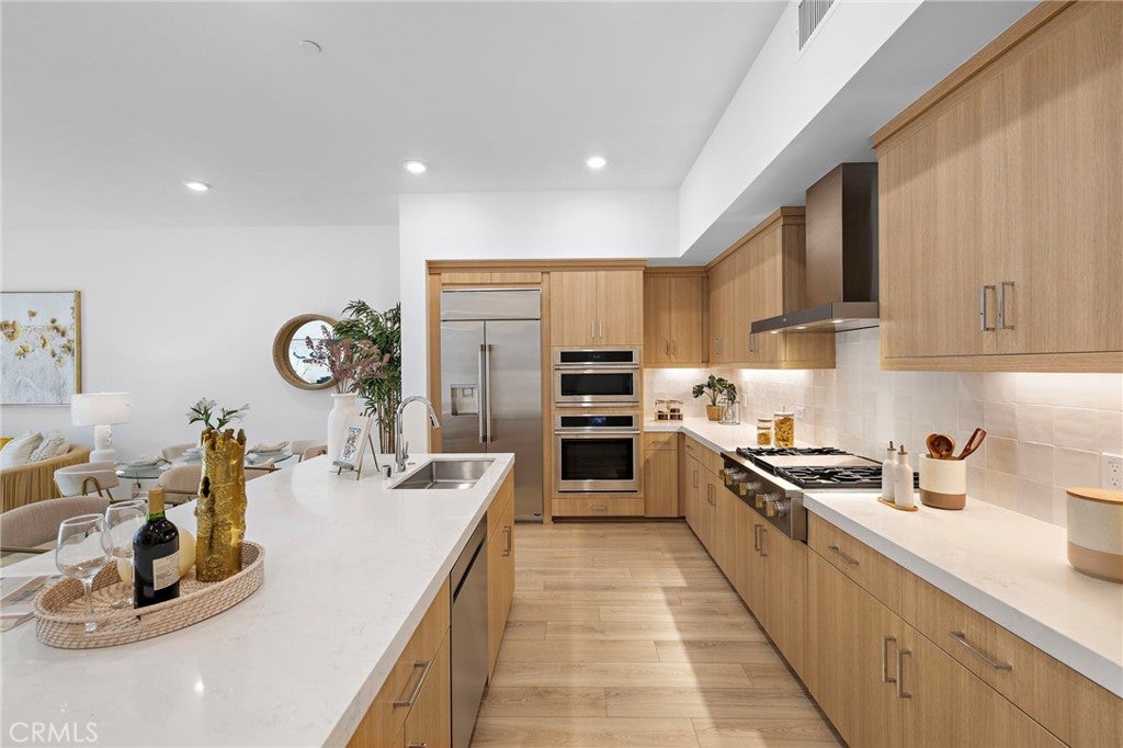 1302 Rivington