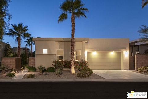 Photo of 4239 Indigo Street, Palm Springs, CA 92262 (MLS # 26711041PS)
