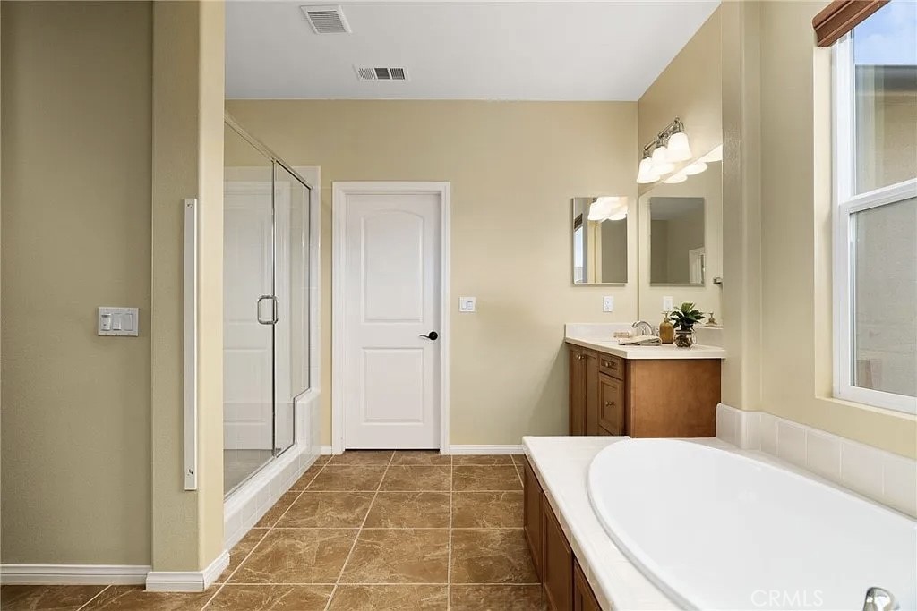 Sorano - Residential Lease