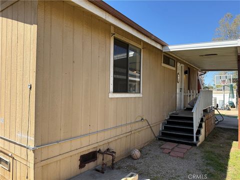 Photo of 2040 Parkridge Ave, Norco, CA 92860 (MLS # IG26061909)