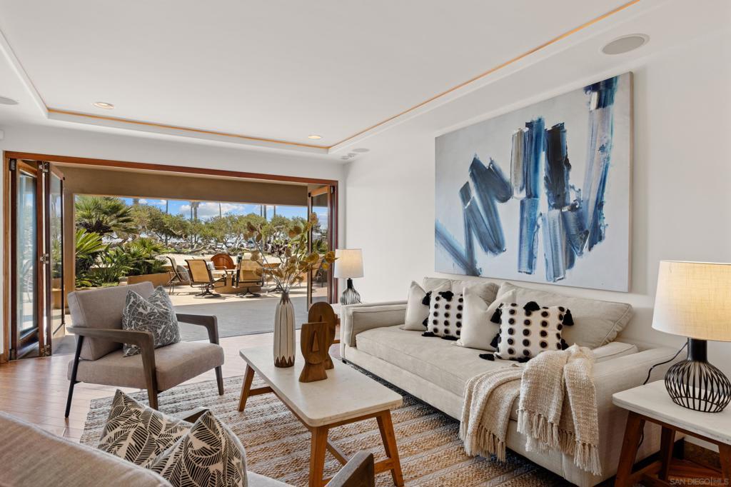 Mission Beach - Residential