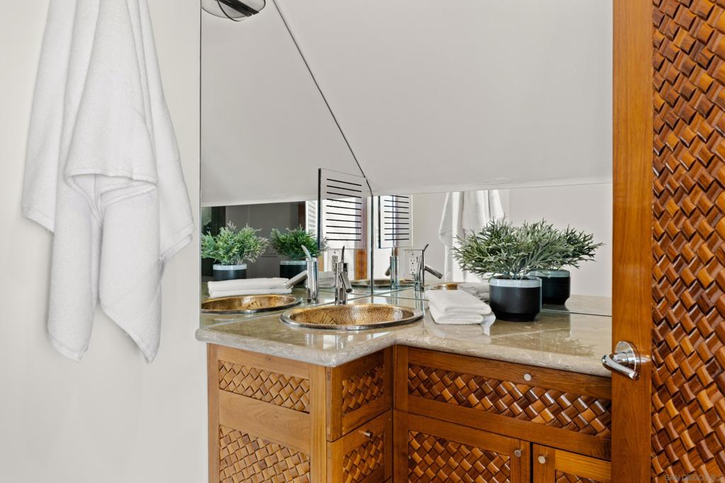 Mission Beach - Residential