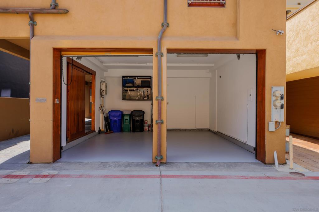 Mission Beach - Residential
