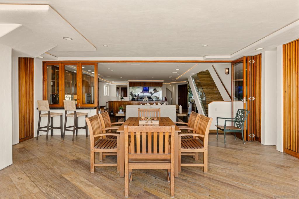 Mission Beach - Residential