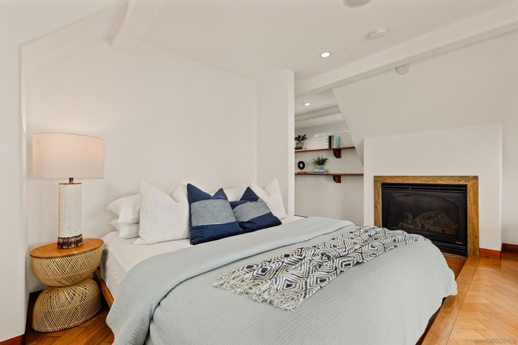 Mission Beach - Residential