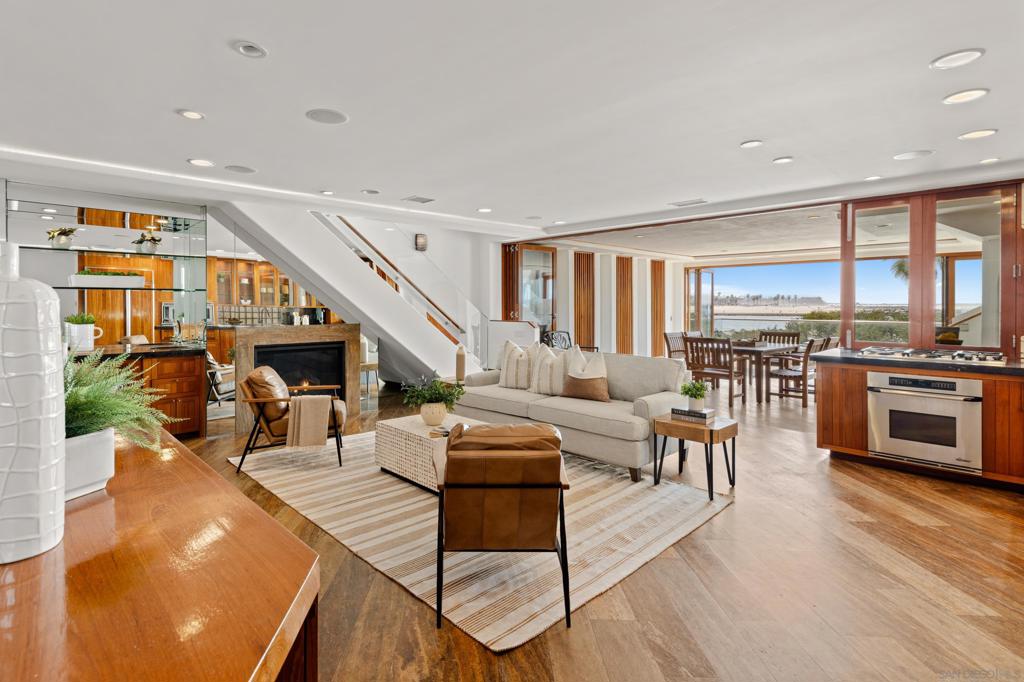 Mission Beach - Residential