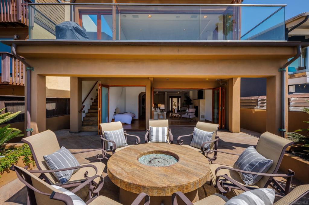 Mission Beach - Residential