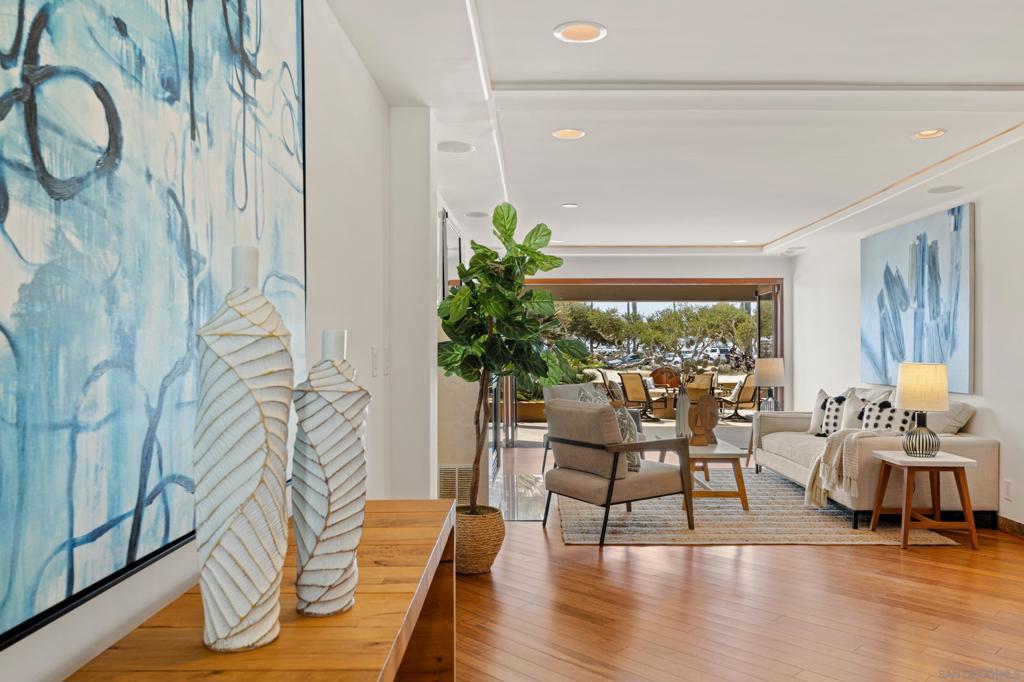 Mission Beach - Residential