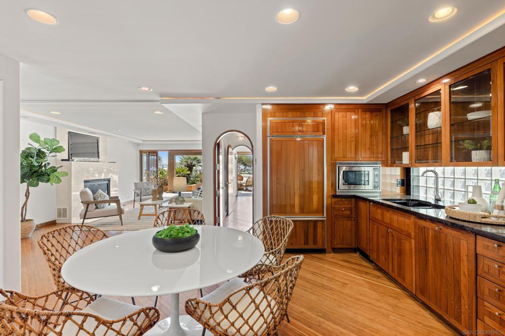 Mission Beach - Residential