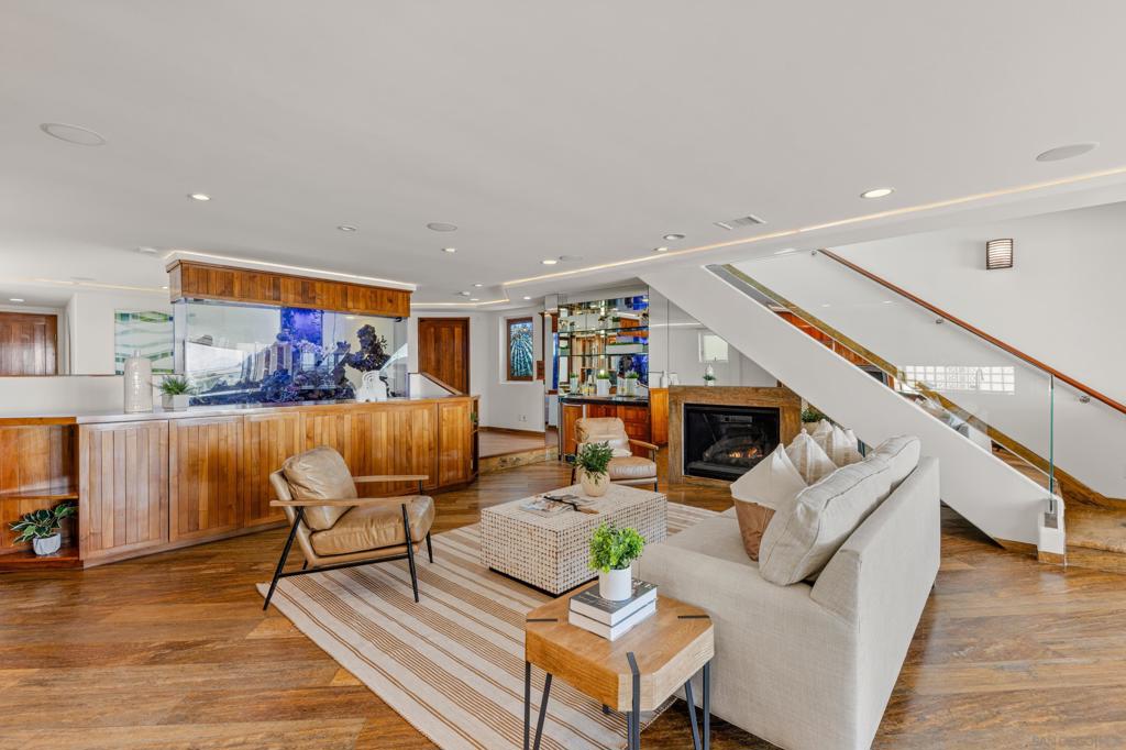 Mission Beach - Residential