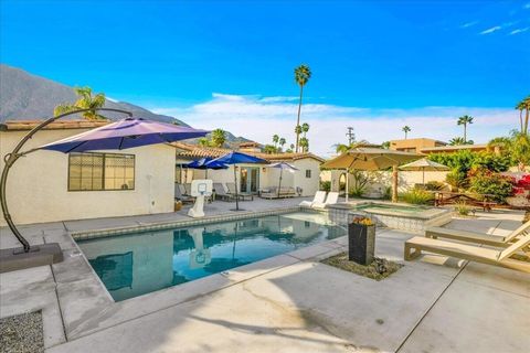 Photo of 620 S Camino Real Real, Palm Springs, CA 92264 (MLS # 219144274DA)