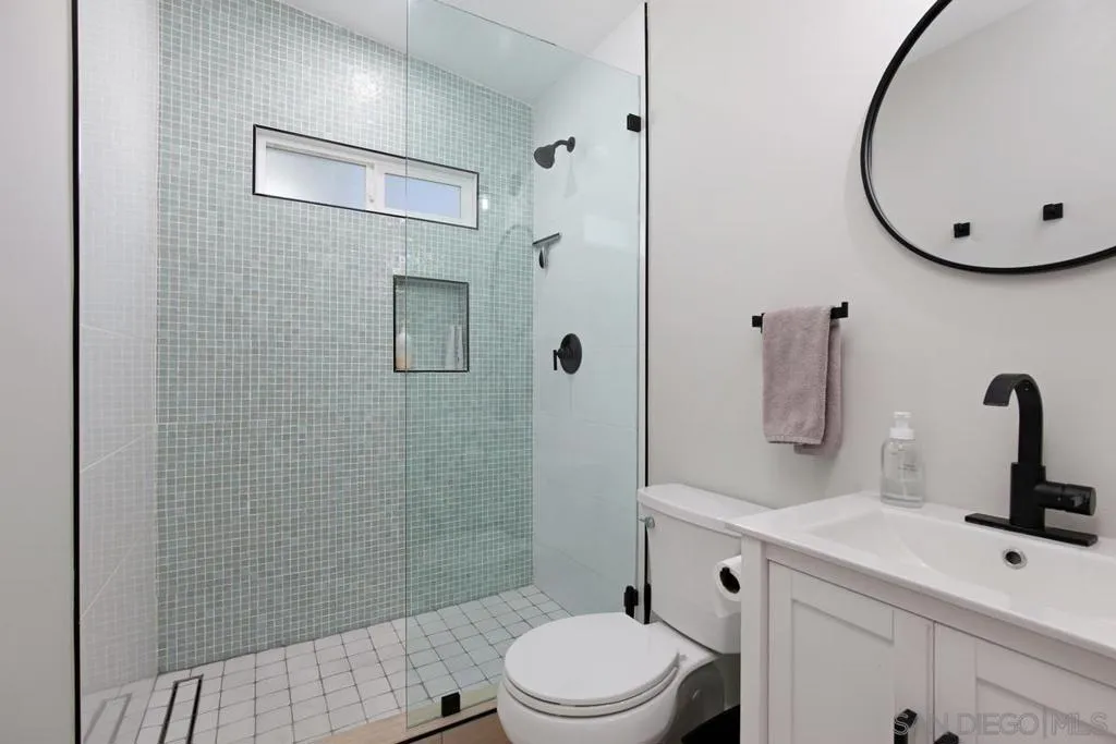 San Diego, California 92109, United States, 2 Bedrooms Bedrooms, ,4 BathroomsBathrooms,Residential,Active,183423