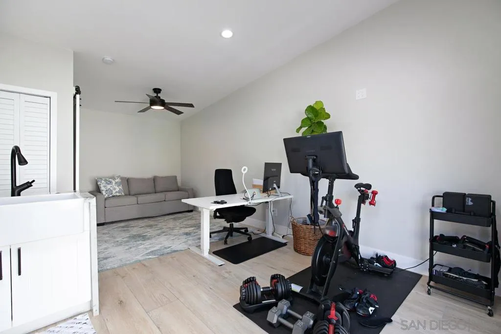 San Diego, California 92109, United States, 2 Bedrooms Bedrooms, ,4 BathroomsBathrooms,Residential,Active,183423