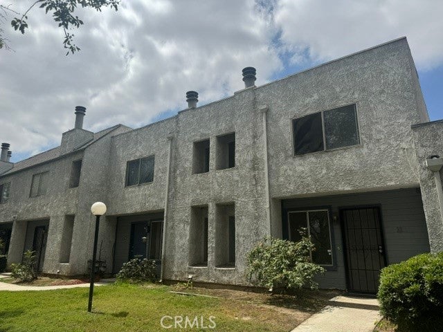 1565 Coulston 37
