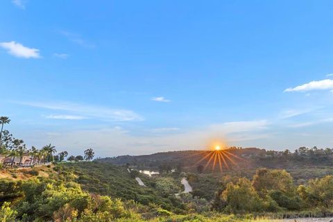 10752 Sunset Ridge Dr San Diego CA 92131