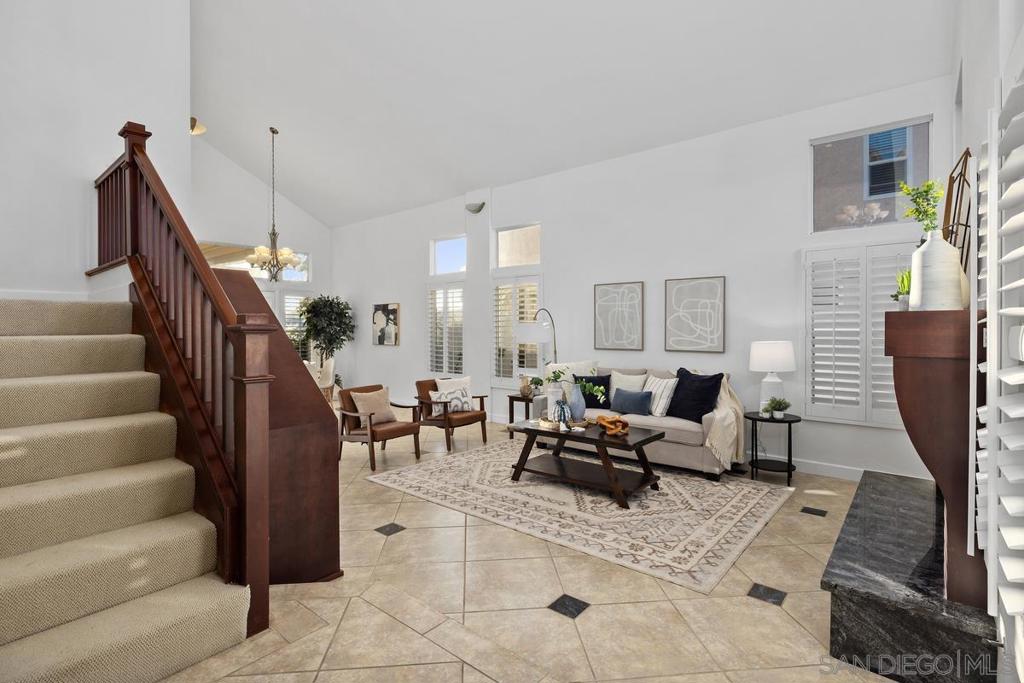 10752 Sunset Ridge Dr
