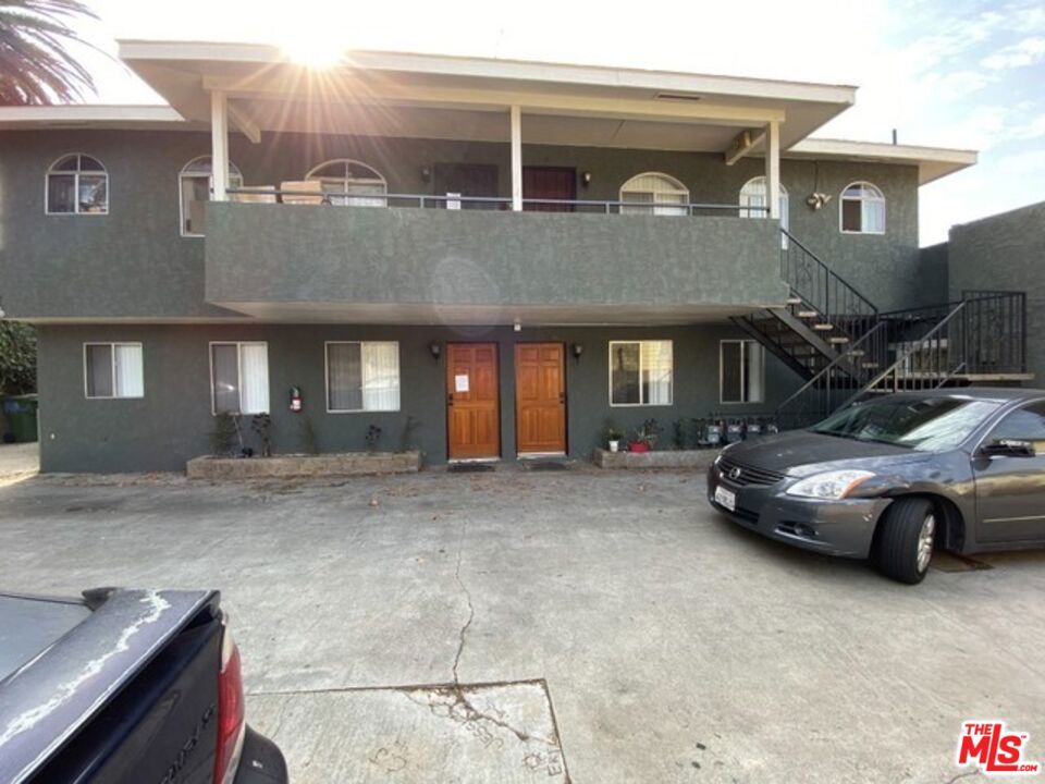 508 N Ardmore Avenue
