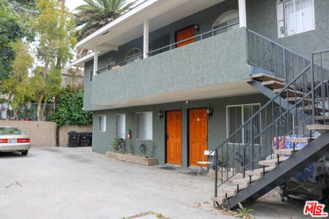 Photo of 508 N Ardmore Avenue, Los Angeles, CA 90004 (MLS # 26832295)