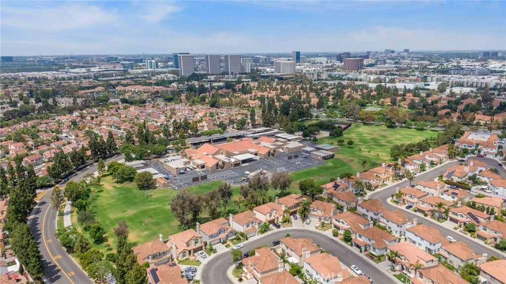 35 Del Perlatto, Irvine CA 92614 - Photo 41