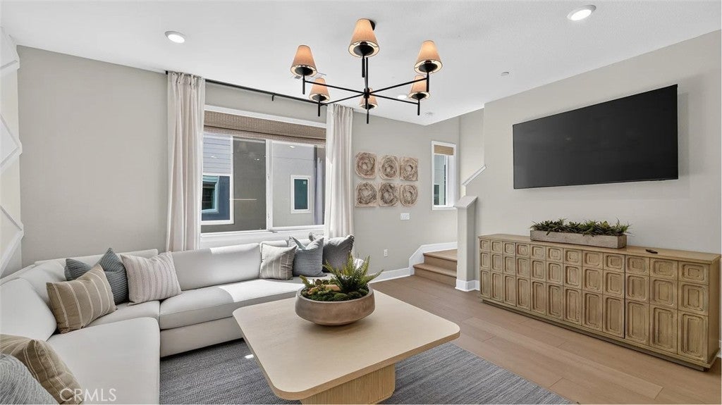 500 Park Drive 18