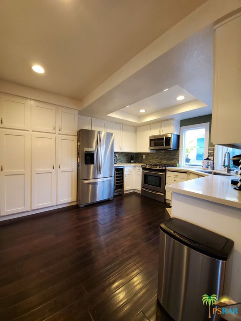 listing image 130729476617360301507