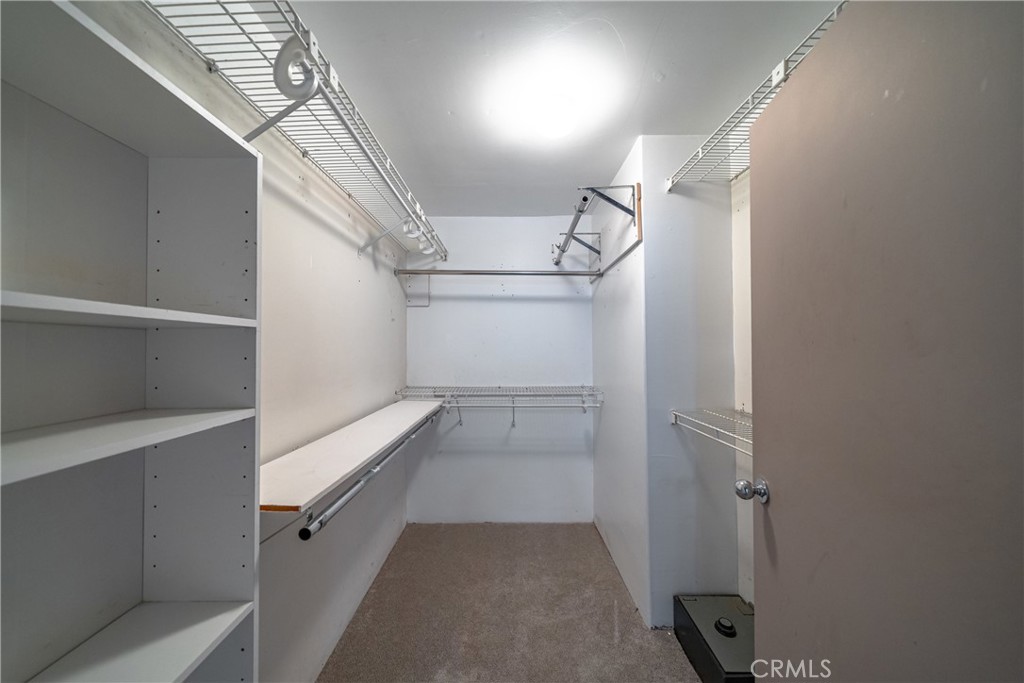 Village (TV) - Residential