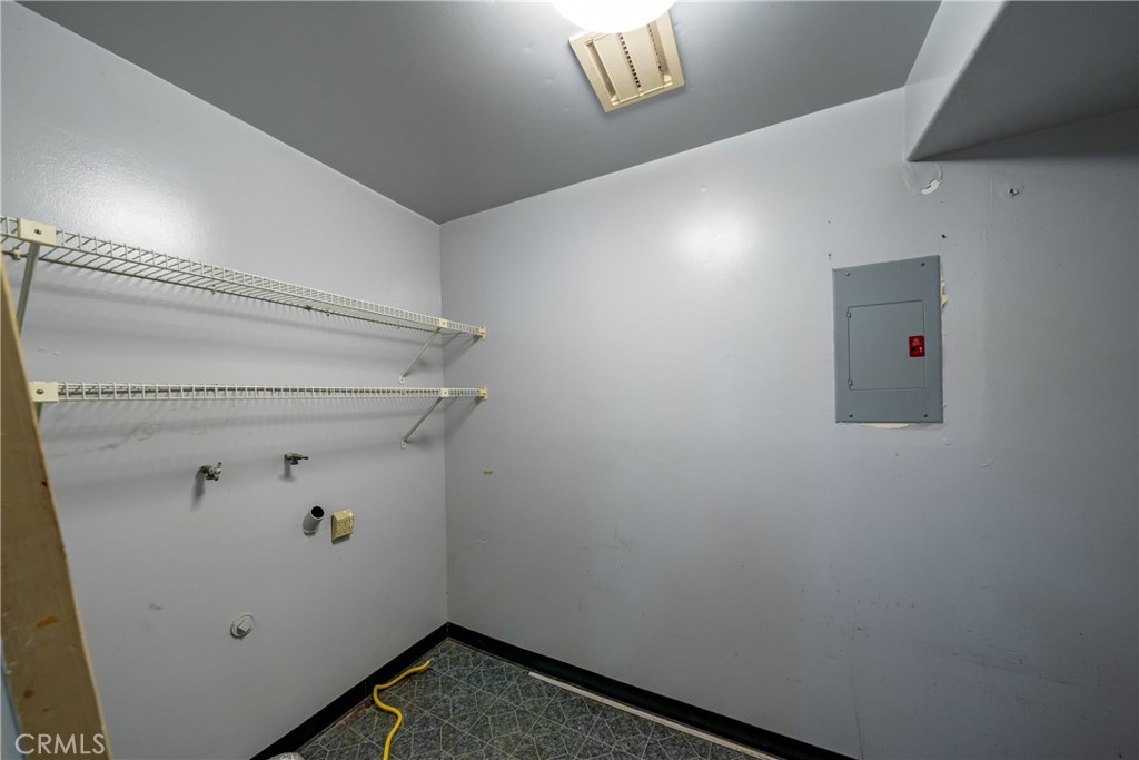 Village (TV) - Residential